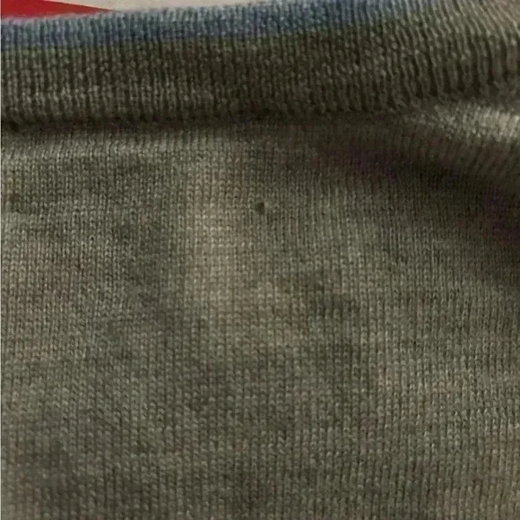 Gray and Blue Argyle V-Neck Sweater - Picture 3 of 3